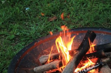 Tipps für eine Feuerstelle auf Rasen