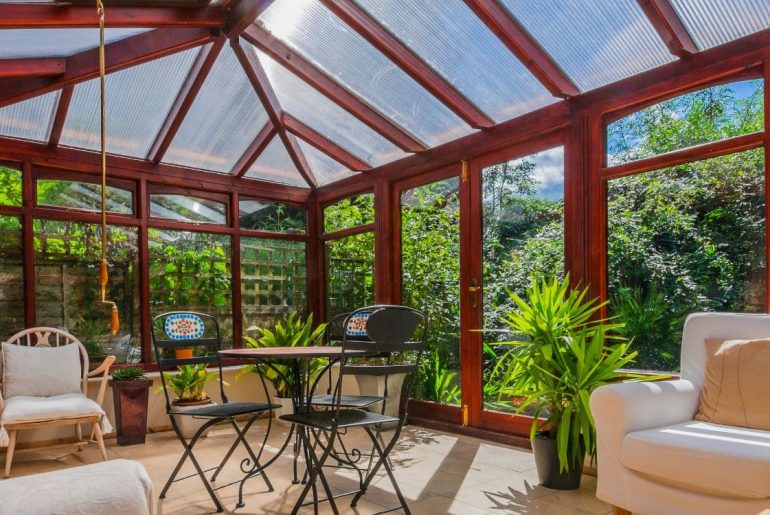 Verglasung von einem Wintergart