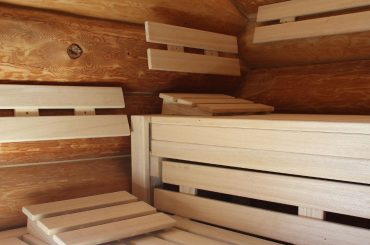 Tipps zur Pflege und Reinigung deiner Gartensauna